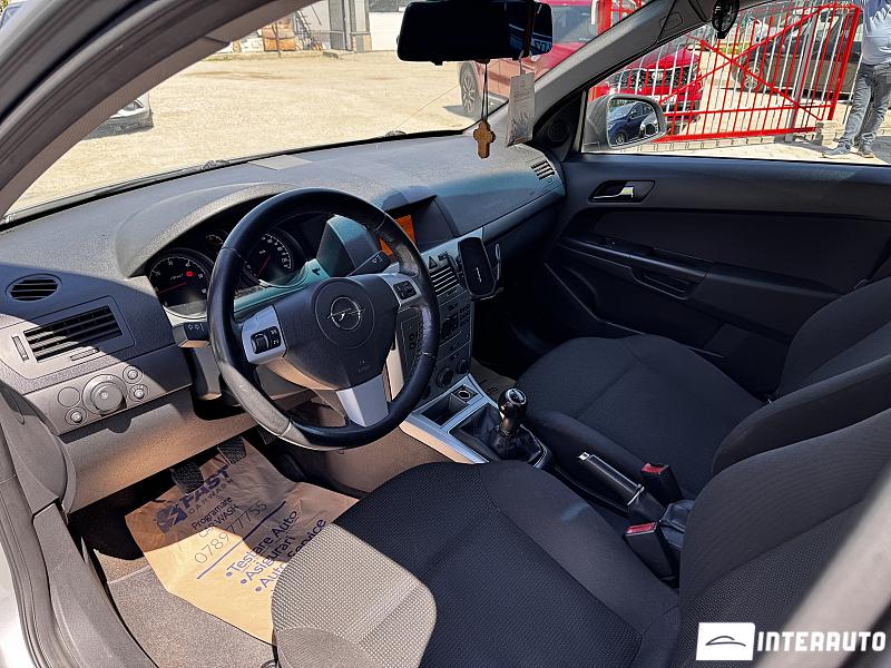 opel Astra 2009