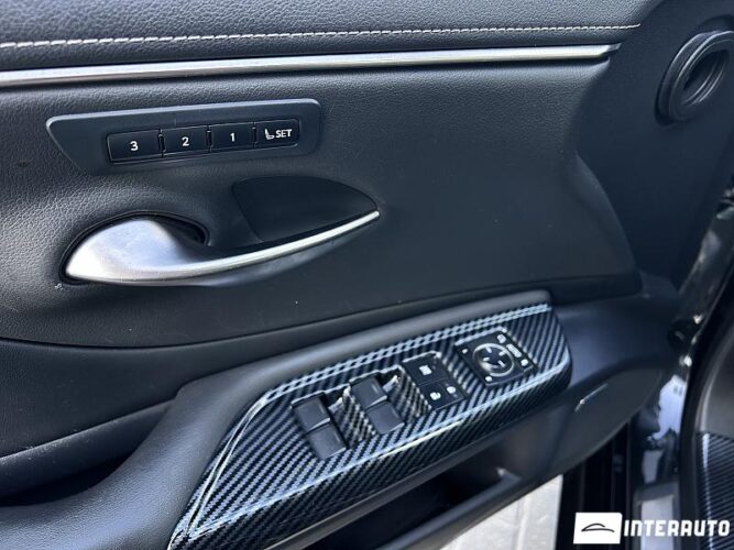 lexus ES 300h 2019
