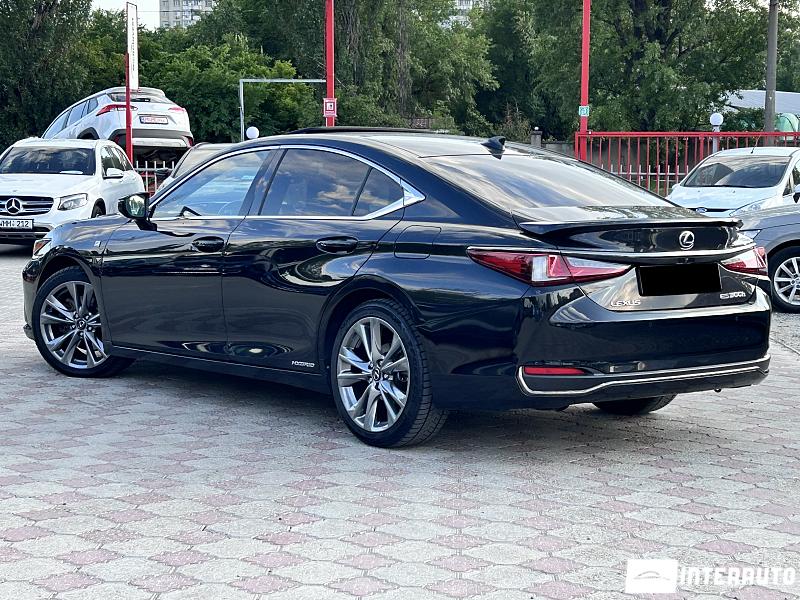 lexus ES 300h 2019