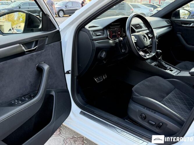 Skoda Superb 39 skoda Superb 2020