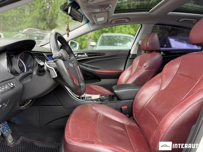 hyundai Sonata 2011