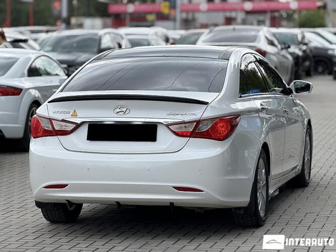 hyundai Sonata 2011