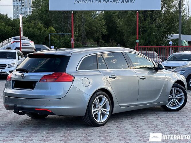 opel Insignia 2011