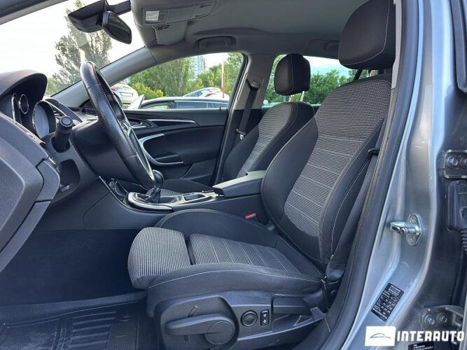 opel Insignia 2011