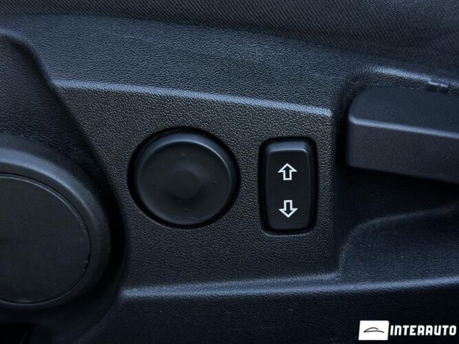 opel Insignia 2011