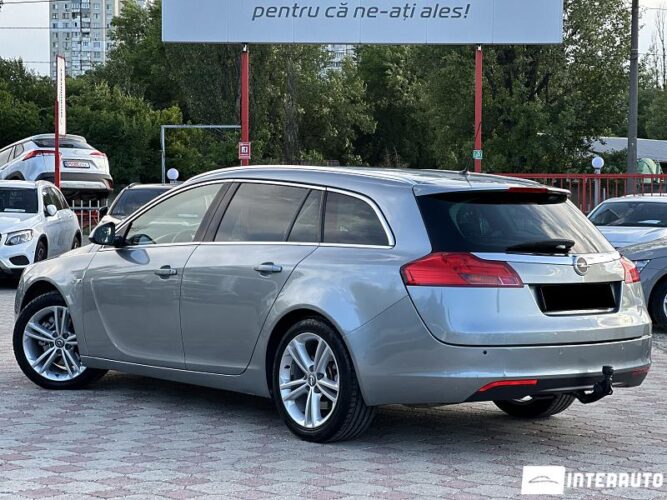 opel Insignia 2011