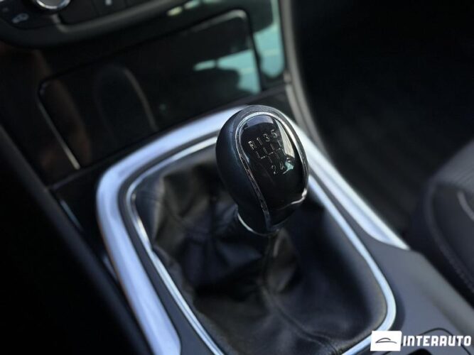 opel Insignia 2011