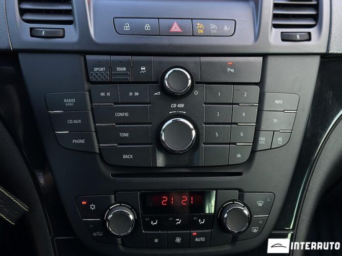 opel Insignia 2011