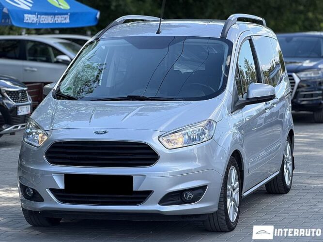 Ford Tourneo Courier 2016 doar la InterAuto