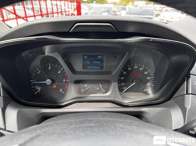 ford Transit 2017