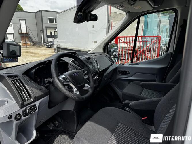 ford Transit 2017