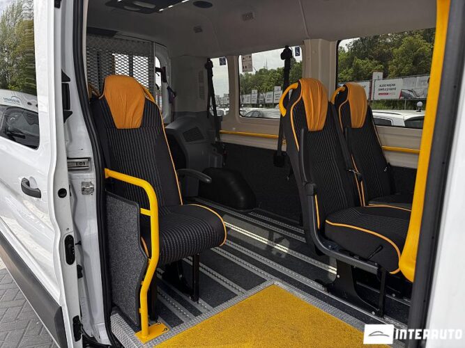 ford Transit 2017