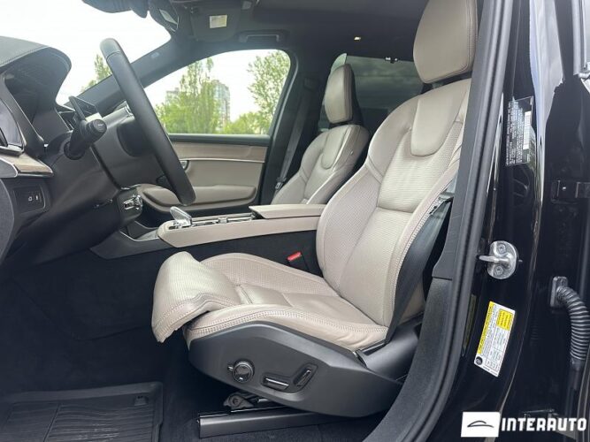 volvo XC 90 2025