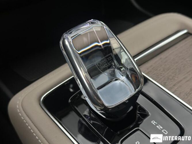 volvo XC 90 2025
