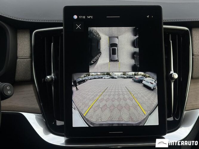 volvo XC 90 2025
