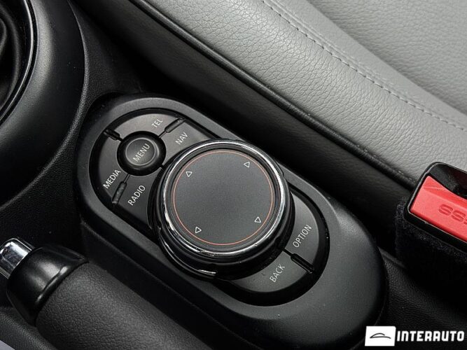 mini Cooper D 2015
