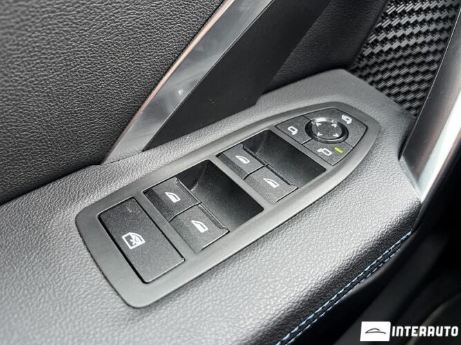 BMW X1 2.0i 41 bmw X1 2.0i 2023