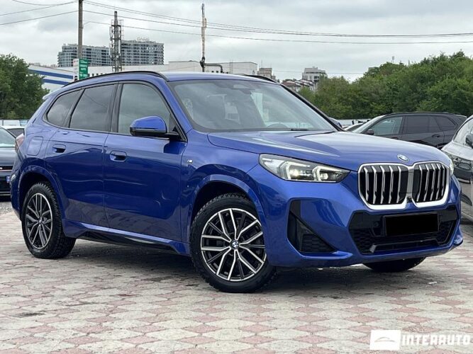 BMW X1 2.0i 37 bmw X1 2.0i 2023