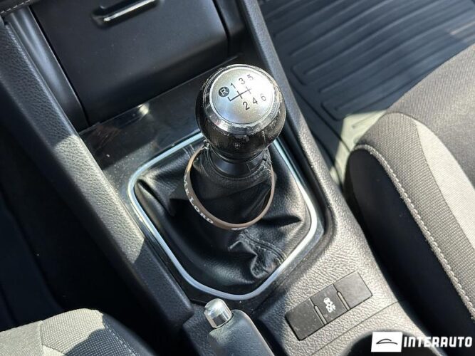 toyota Auris 2016