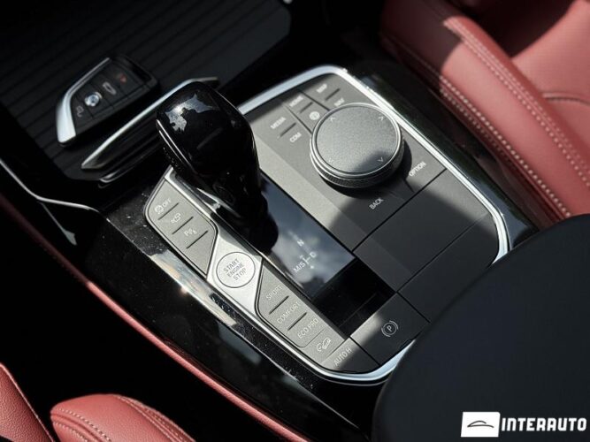 bmw X4 M4.0i 2025