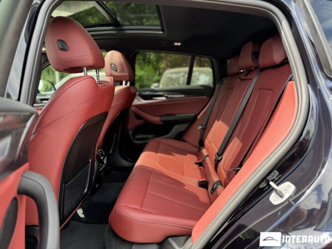bmw X4 M4.0i 2025