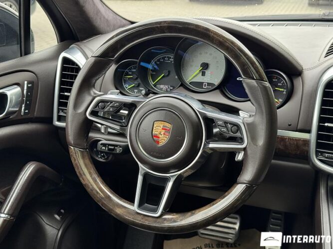 porsche Cayenne S Hybrid 2015