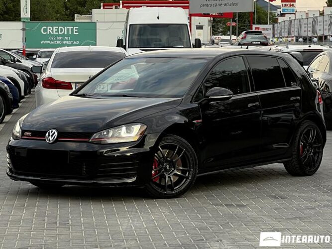 Volkswagen Golf GTI 2017 doar la InterAuto