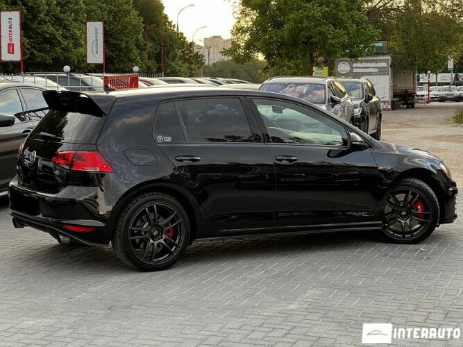 Volkswagen Golf GTI 33 volkswagen Golf GTI 2017