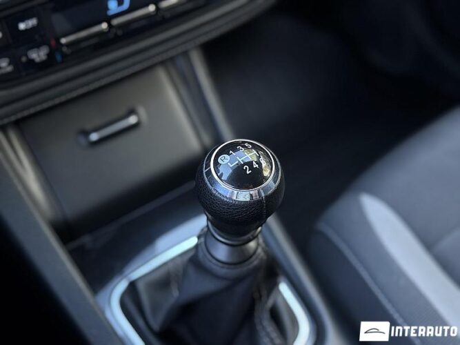toyota Auris 2015