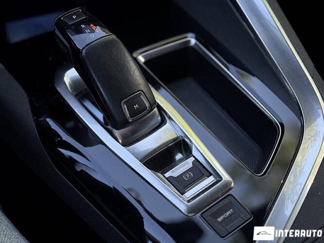 peugeot 5008 2019