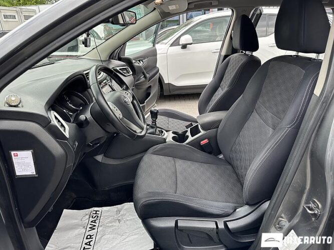 Nissan Qashqai 35 nissan Qashqai 2015