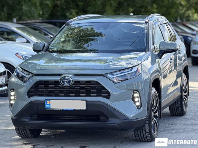 Toyota Rav-4 2022 doar la InterAuto