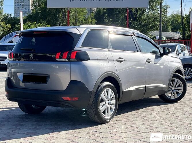 Peugeot 5008 32 peugeot 5008 2018