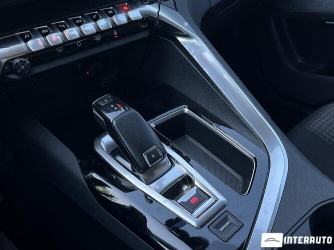 Peugeot 5008 44 peugeot 5008 2018