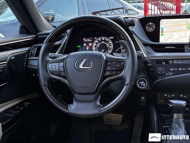 lexus ES 300h 2020