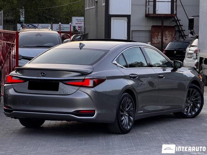 lexus ES 300h 2020