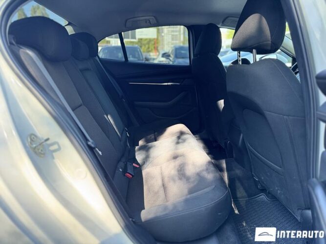 mazda 3 2019