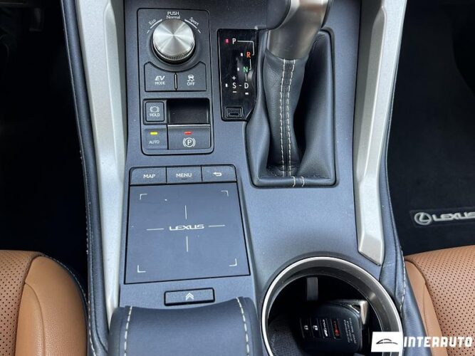 lexus NX 300H 2020