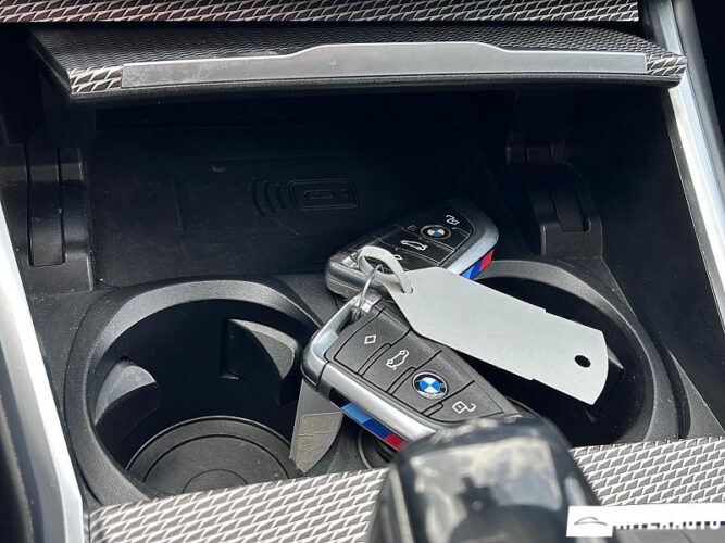 BMW 330E 51 bmw 330E 2020