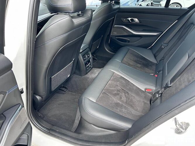 BMW 330E 54 bmw 330E 2020