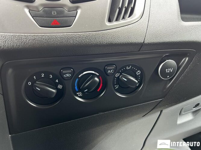 Ford Transit 38 ford Transit 2017