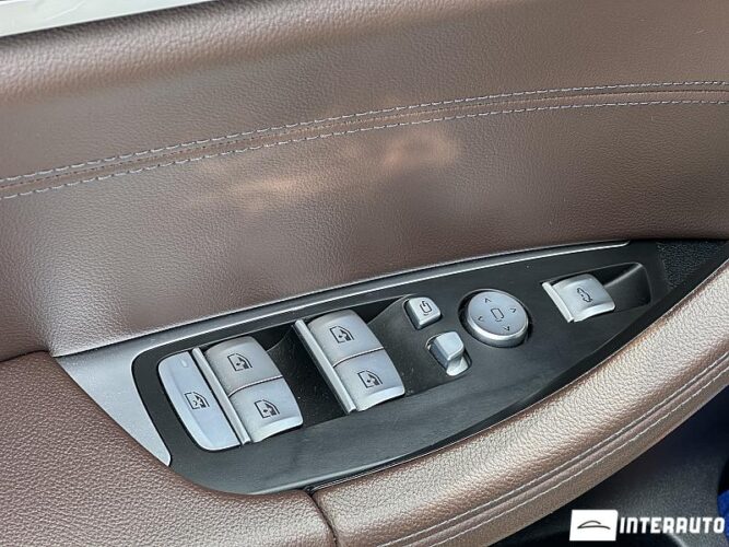 BMW X3 3.0e 55 bmw X3 3.0e 2020