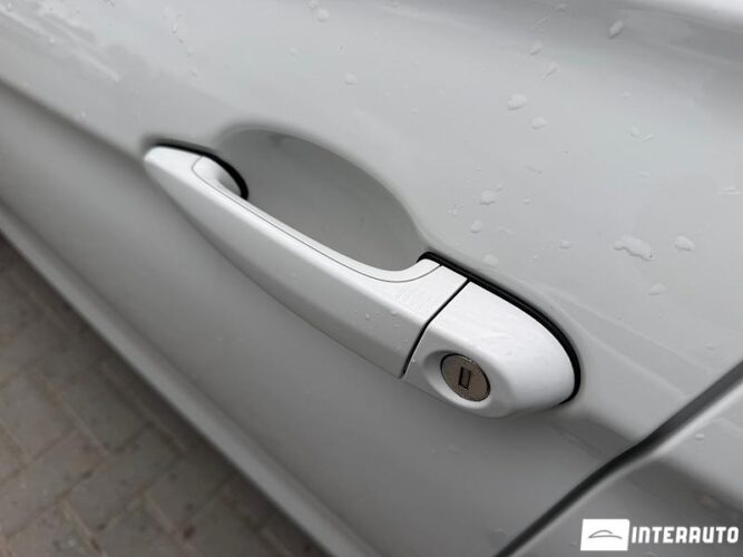 BMW 320 35 bmw 320 2018