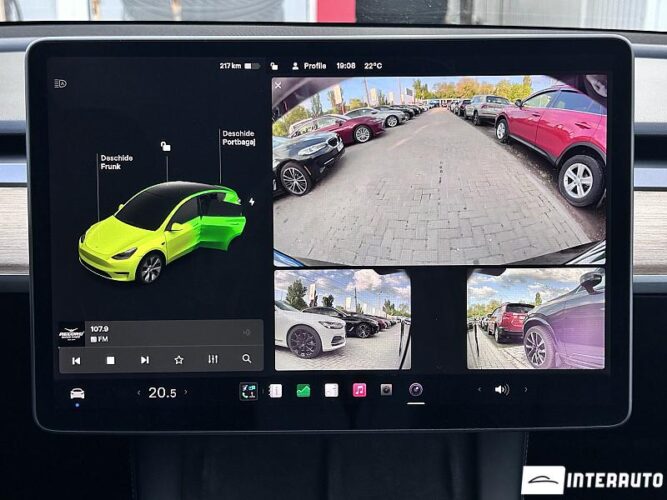 tesla Model Y 2021