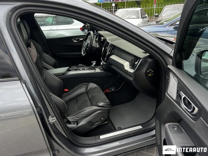volvo XC 60 2019