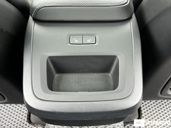 volvo XC 60 2019