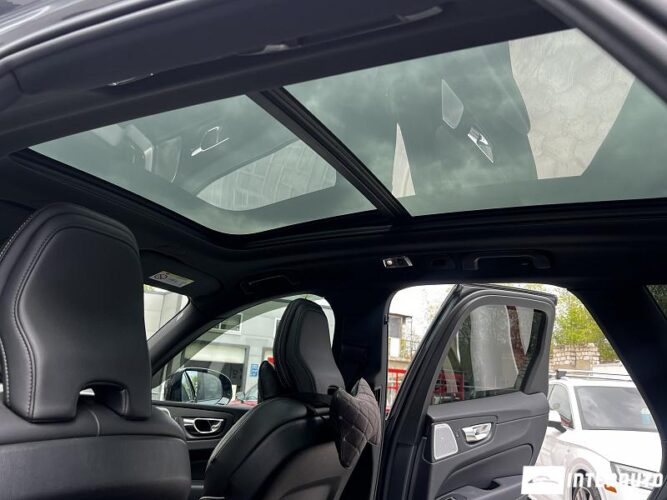 volvo XC 60 2019