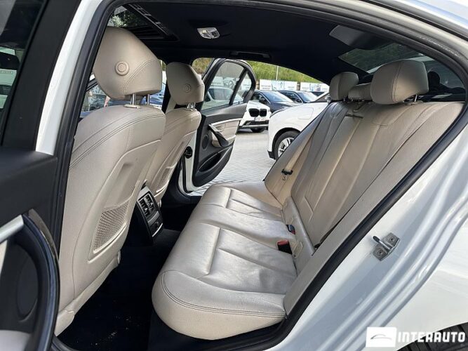 bmw 330E 2017