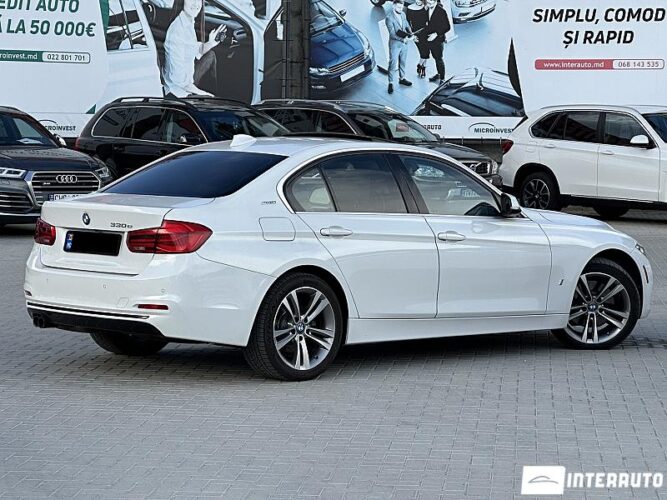 bmw 330E 2017