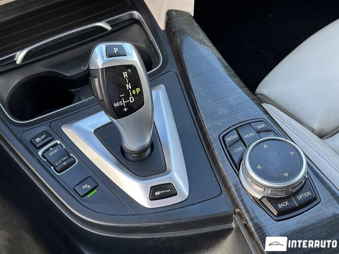 bmw 330E 2017